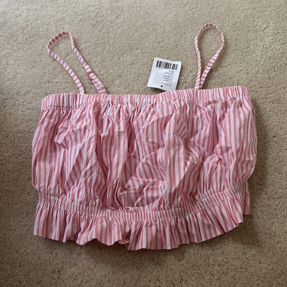 NWT Urban Outfitters Crop Top